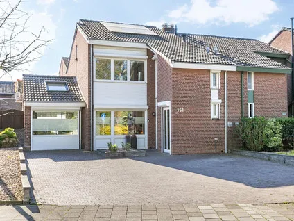 Hoekwoning te koop: Klingbemden 151, Klingbemden Brunssum
