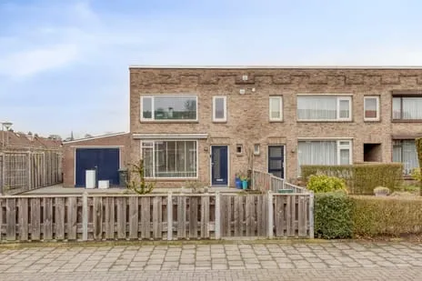 Twee-onder-één-kap te koop: Klingenstraat 2, Verzetsheldenbuurt I Oss