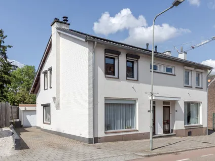 Twee-onder-één-kap te koop: Klinkenberg 68, Rothem Meerssen