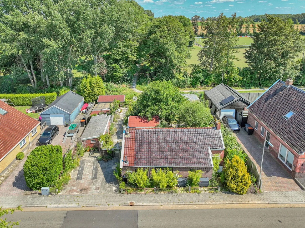 Detached house for sale: Klinkerstraat 41, Oostwold Oostwold