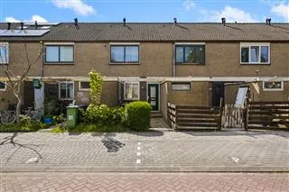 Tussenwoning te koop: Klipperstraat 33, Zaandam