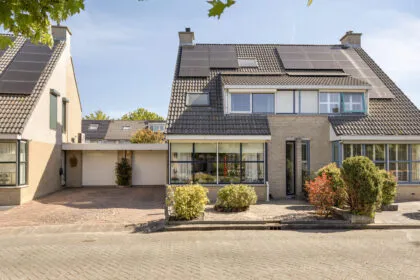 Tussenwoning te koop: Klokschildpad 16, Butterhuizen Noord Heerhugowaard