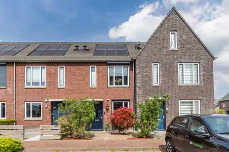 Tussenwoning te koop: Klompenmaker 4, Wilnis