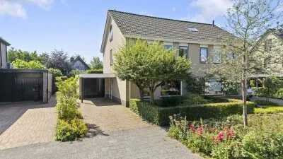 Twee-onder-één-kap te koop: Klompenmakerslaan 31, De Maat Voorthuizen