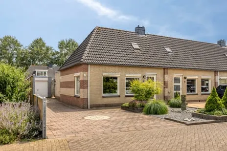 Hoekwoning te koop: Kloosteregge 8, Scherpenzeel Scherpenzeel (Ge)