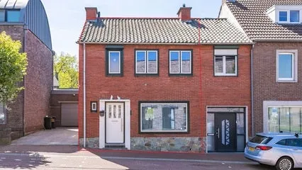 Tussenwoning te koop: Kloosterlaan 36, Schinveld Schinveld
