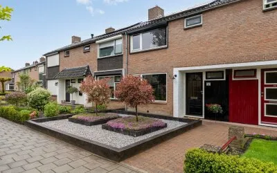 Tussenwoning te koop: Kloosterlaan 45, Heeckeren Goor
