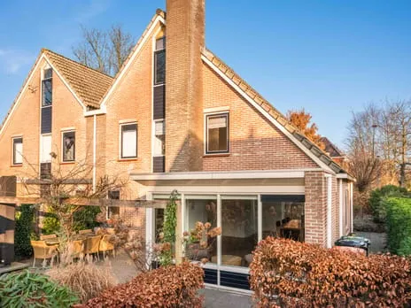 Twee-onder-één-kap te koop: Kloosterlaan 59, Beekhove Bergen (Nh)