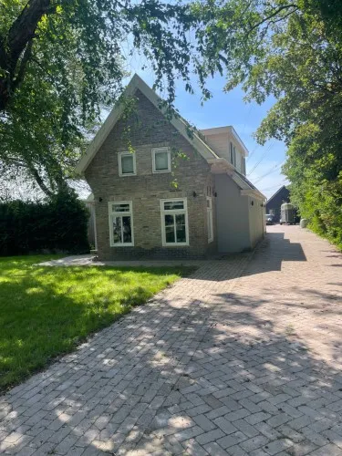 Vrijstaande woning te koop: Kloosterlaan 75, Verspreide huizen Burgum Burgum