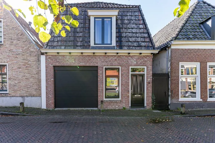 Appartement te koop: Kloostersingel 1A, Dokkum binnen de Bolwerken Dokkum