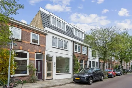 Tussenwoning te koop: Kloosterstraat 75, De Goede Hoop Haarlem