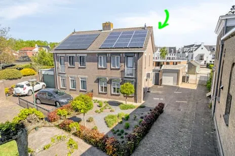 Twee-onder-één-kap te koop: Kloosterstraat 9A, Wouw Wouw