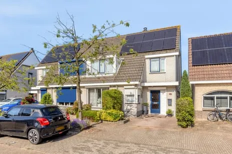 Twee-onder-één-kap te koop: Kloosterturf 4, Steenbergen-Noord Steenbergen (Nb)