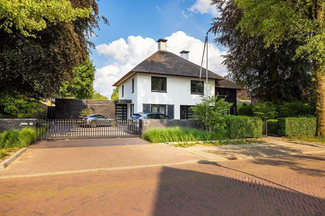 Vrijstaande woning te koop: Kloosterweg 17, Waalwijk
