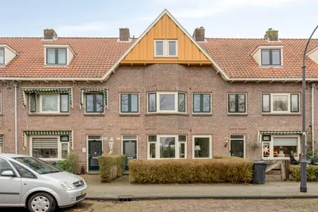 Tussenwoning te koop: Kloppersingel 171, Patrimoniumbuurt Haarlem
