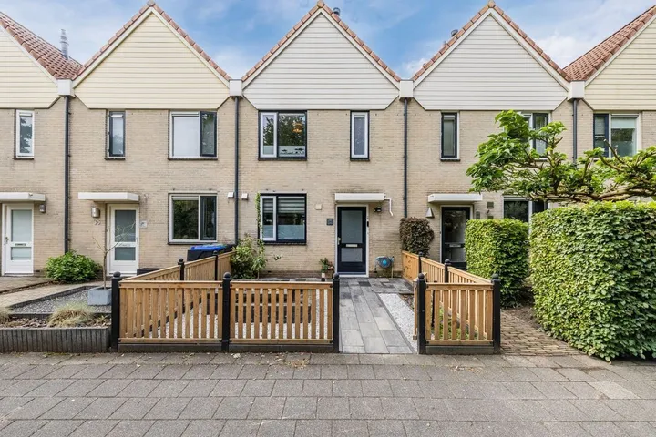 Tussenwoning te koop: Kluft 36, Veldenbuurt Meppel