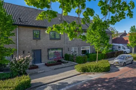 Tussenwoning te koop: Kluisstraat 24, Schijndel Centrum 3 Schijndel