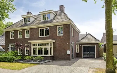Twee-onder-één-kap te koop: Kluisstraat 43, Ommel centrum Ommel