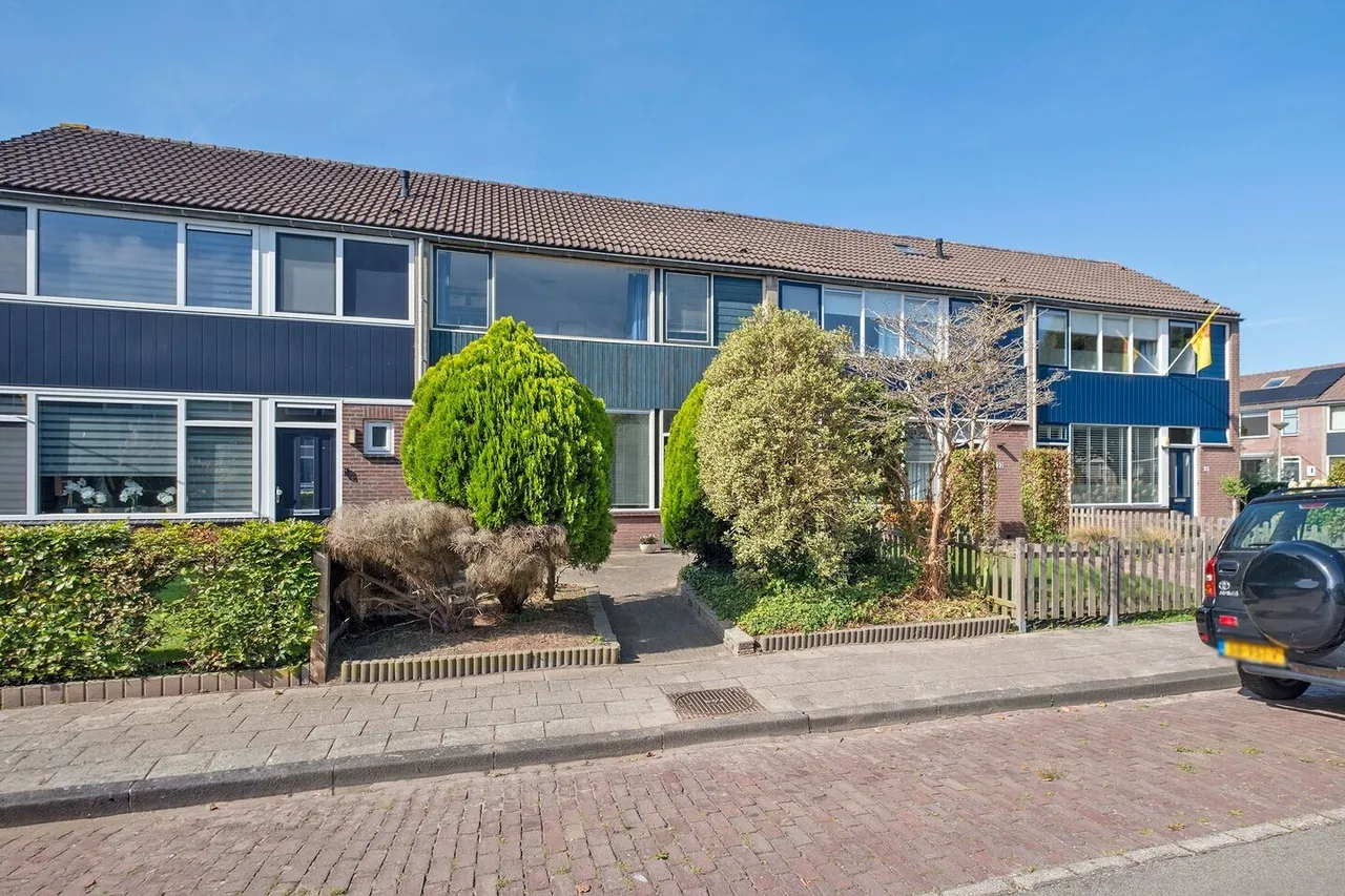 Tussenwoning te koop: Kluivingskampenweg 25, Eelde