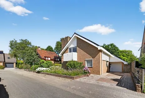 Vrijstaande woning te koop: Kluut 38, Sommelsdijk vogelbuurt west Sommelsdijk