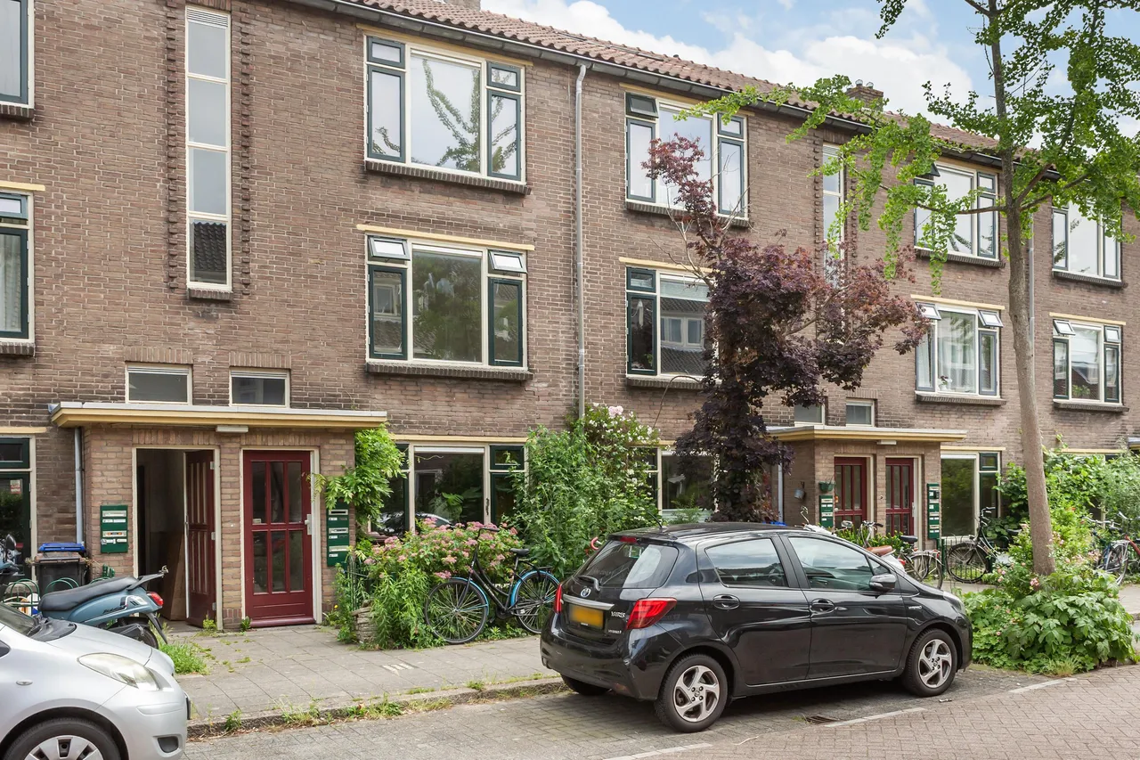 Studio te koop: Kneppelhoutstraat 17BS, Utrecht