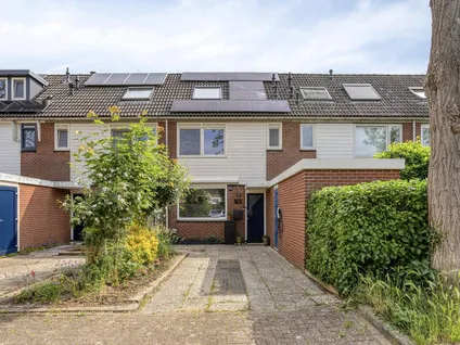 Tussenwoning te koop: Knoopkruid 86, Kruidenhof Diemen