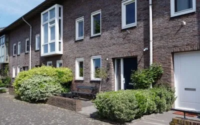 Tussenwoning te koop: Ko van Dijkplein 36, Zonne Veld 'S-Gravenhage