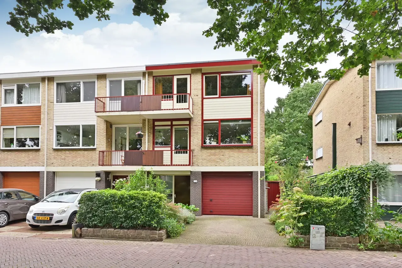Hoekwoning te koop: Koedijk 14, Huizen