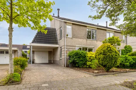 Twee-onder-één-kap te koop: Koekoeksbloem 11, Zuidhorn Zuidhorn