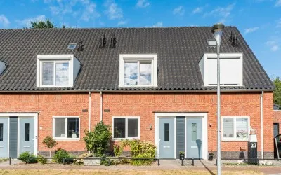 Tussenwoning te koop: Koemeershoeve 25, Wintelre