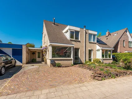 Twee-onder-één-kap te koop: Koenestraat 86, Amerongen-Dorp Amerongen