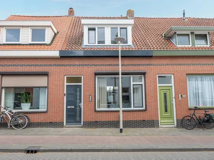 Tussenwoning te koop: Koepeldwarsstraat 21, Centrum Bergen Op Zoom