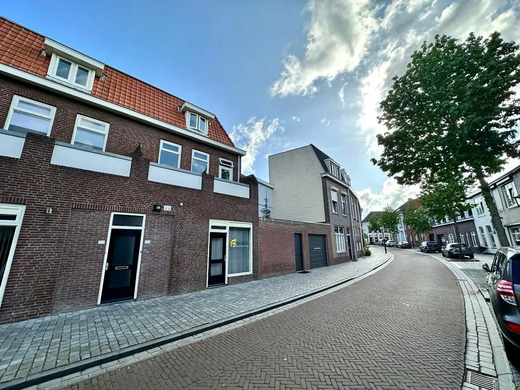 Studio te huur: Koepelstraat, Bergen Op Zoom