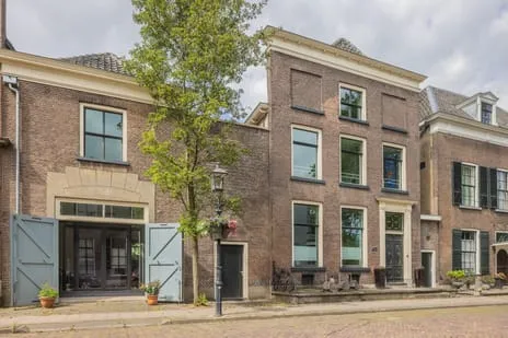 Twee-onder-één-kap te koop: Koepoortstraat 37, De oude Stad binnen de gracht Doesburg