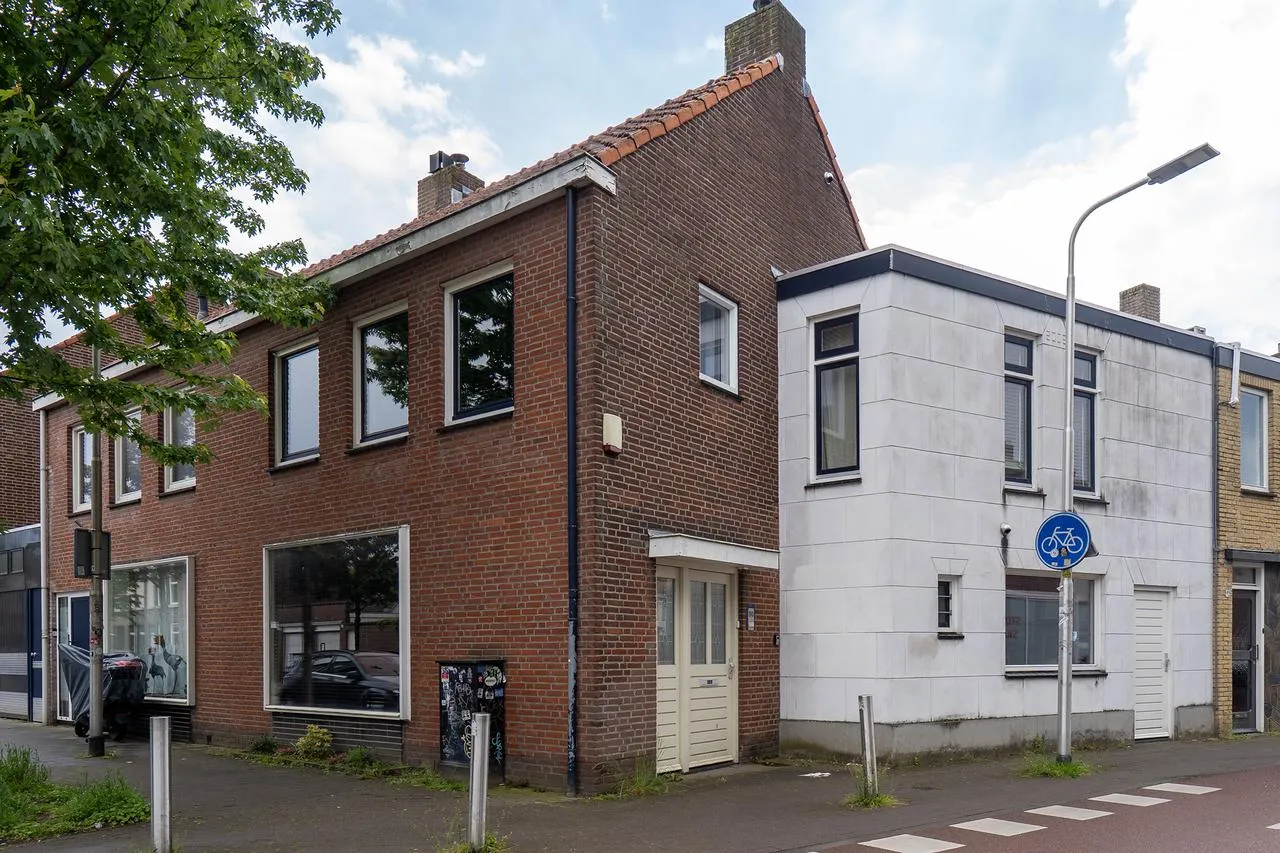 Tussenwoning te koop: Koestraat 90, Tilburg
