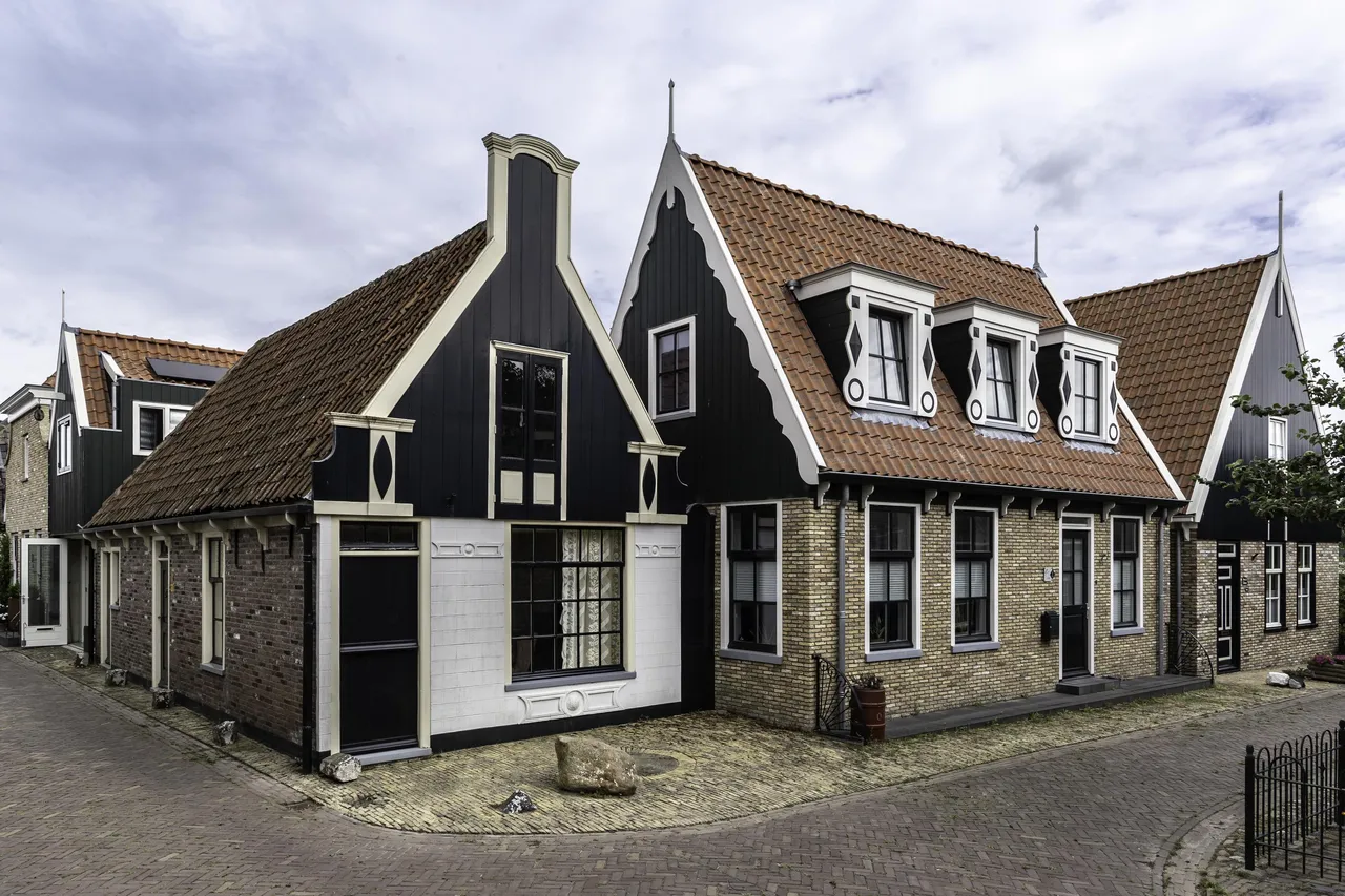 Vrijstaande woning te koop: Koetebuurt 20, Oosterend