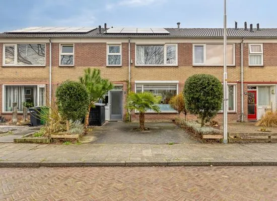 Tussenwoning te koop: Koetseland 6, Molenberg Elst