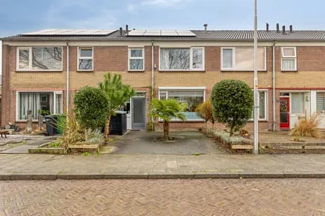 Tussenwoning te koop: Koetseland 6, Elst (Ge)