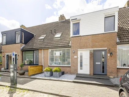 Tussenwoning te koop: Koetshuis 6, Giessendam-West Hardinxveld-Giessendam