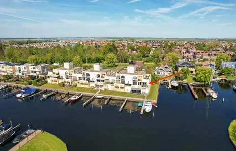 Tussenwoning te koop: Koevordermeerstraat 9, Lemmer-Frieslandpark Lemmer
