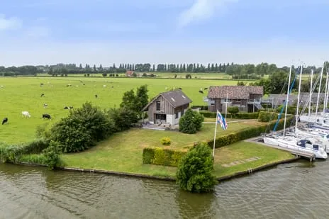Vrijstaande woning te koop: Koeweg 44-27, Verspreide huizen Stavoren Stavoren