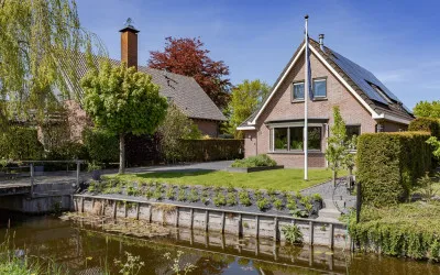Vrijstaande woning te koop: Koewijzend 43A, Zwaag - Buurt 30 01 Zwaag