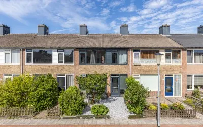 Tussenwoning te koop: Kofstraat 10, Veendam-Sorghvliet Veendam