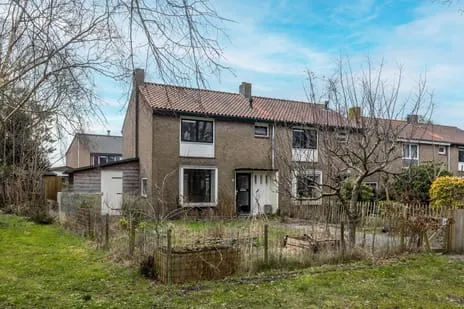 Twee-onder-één-kap te koop: Kogendijk 84, Tuin-en Oostdorp Bergen (Nh)