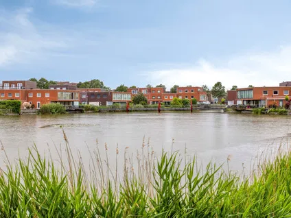 Tussenwoning te koop: Kokhaanhof 8, De Vissen 'S-Gravenhage