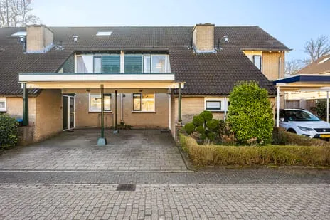 Tussenwoning te koop: Kokkelmanlanden 42, Stroinkslanden Noord-West Enschede