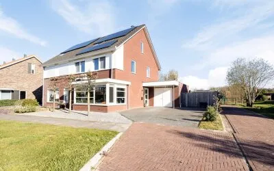 Twee-onder-één-kap te koop: Kokkerije 29, De Wijk