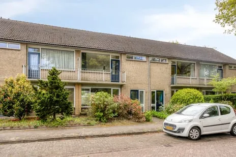 Tussenwoning te koop: Kolfbaan 78, Burgum Burgum
