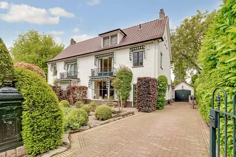 Twee-onder-één-kap te koop: Kolhornseweg 16, Bloemenkwartier Zuid Hilversum