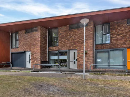Tussenwoning te koop: Kolibrievlinder 19, Eilermarke Enschede